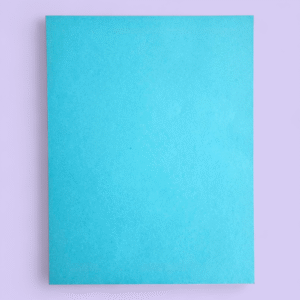 Muestra de cartulina radiante brillante en tres colores disponibles (indicar colores en la imagen si se tienen).